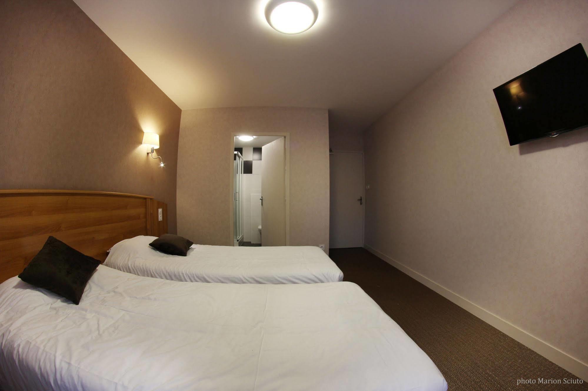 Hotel De L'Abbaye Sauxillanges エクステリア 写真